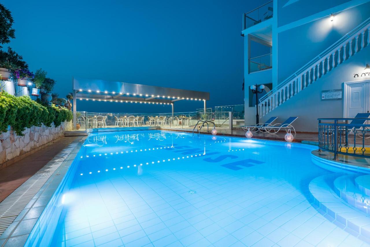 Denise Hotel 4*