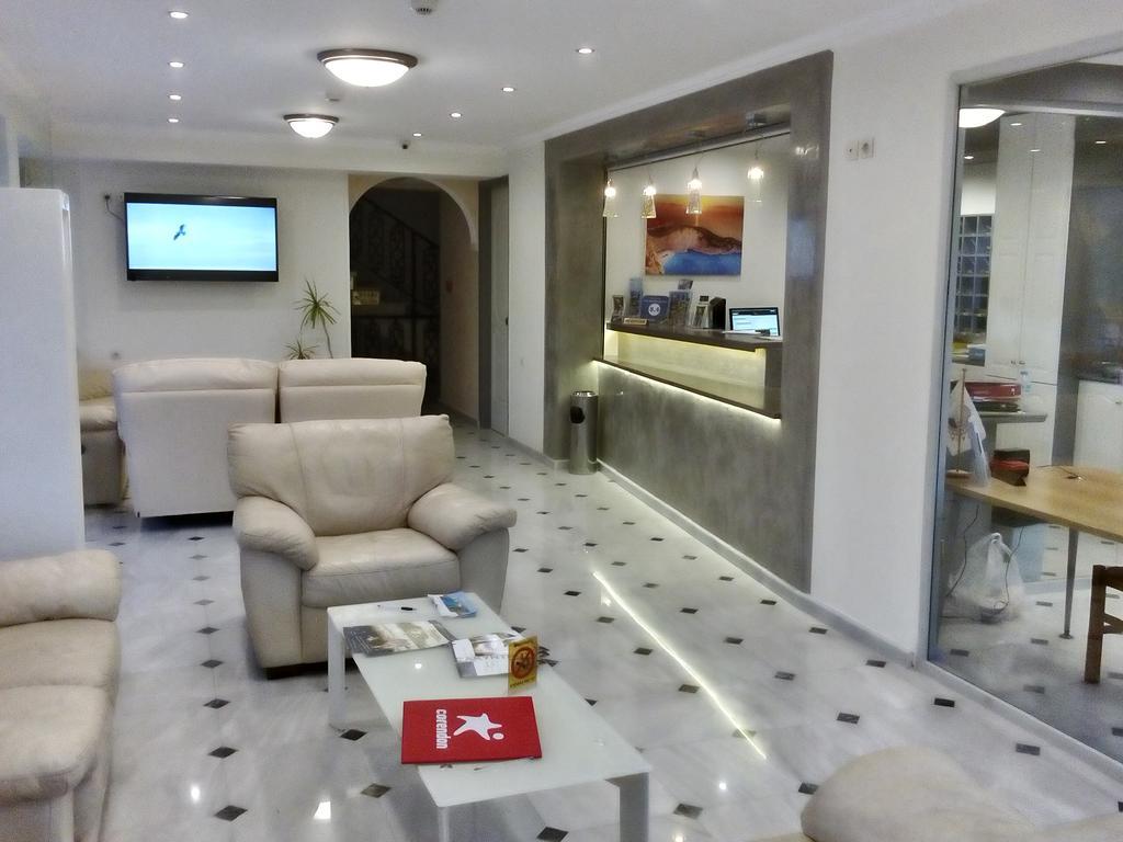 Denise Hotel